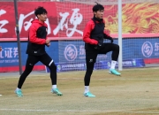 九游娱乐在线-包含新场馆训练首秀，球队备战迎来新挑战的词条