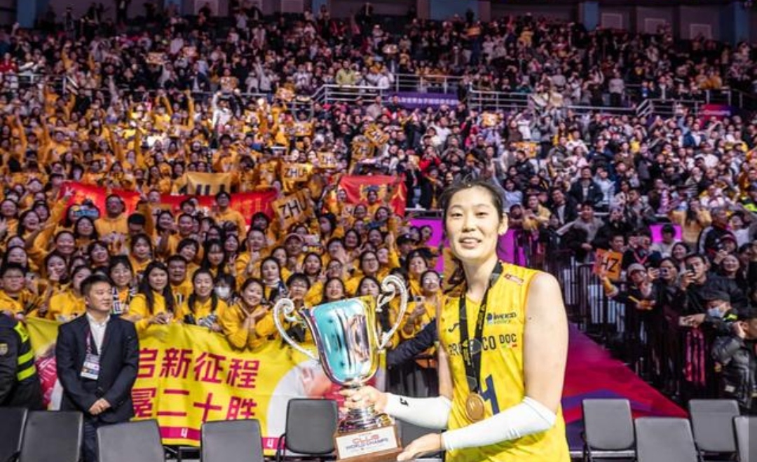 女排豪取四连胜，无人可挡实至名归
